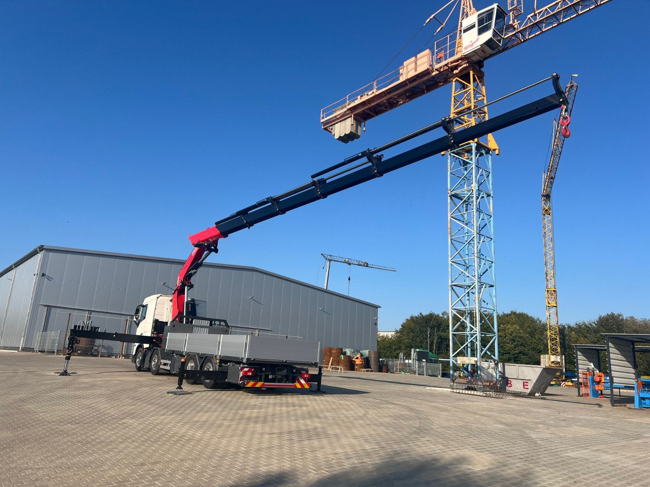 Volvo FH 500 8x2 Kran F710 RA2.26 - Kamion sa dizalicom: slika 5 Volvo FH 500 8x2 Kran F710 RA2.26 - Kamion sa dizalicom: slika 5