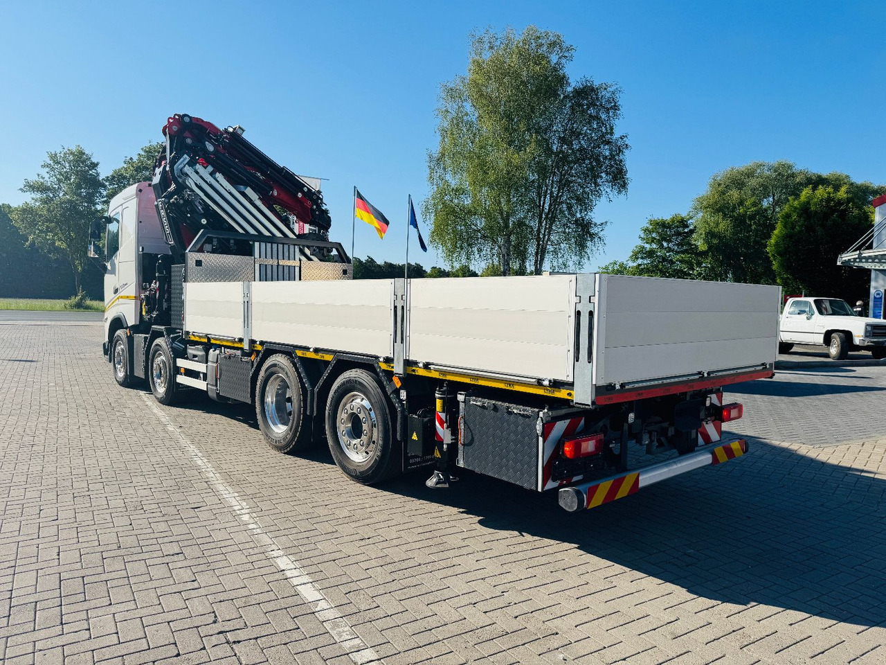 Volvo FH 500 8x2 mit F710RA.2.27 L426 und V20 Winde - Kamion sa dizalicom: slika 5 Volvo FH 500 8x2 mit F710RA.2.27 L426 und V20 Winde - Kamion sa dizalicom: slika 5