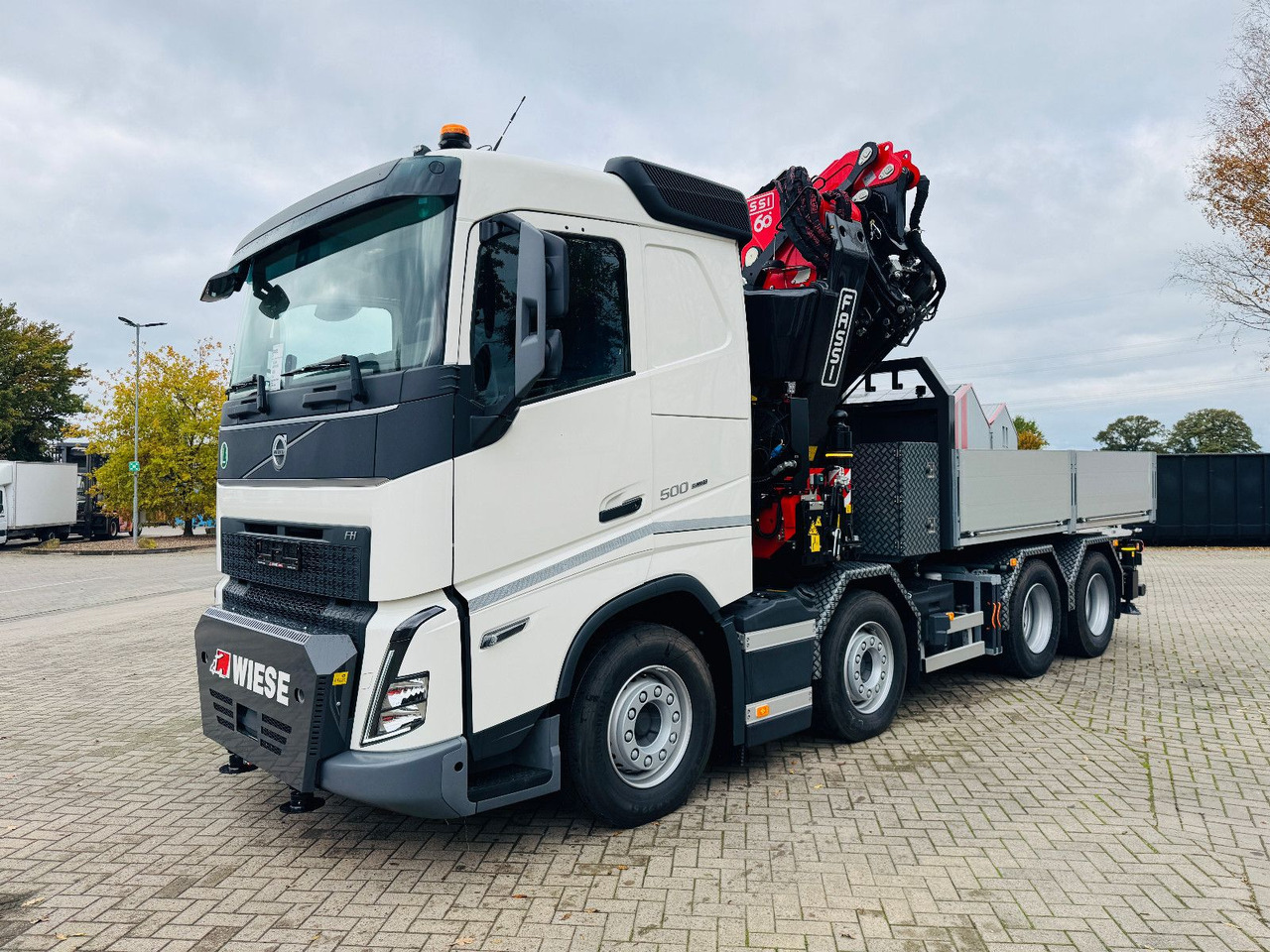 Volvo FH 500 8x4 Kran F820 RA2.27 Jib & Winde Sofort - Kamion sa tovarnim sandukom, Kamion sa dizalicom: slika 2 Volvo FH 500 8x4 Kran F820 RA2.27 Jib & Winde Sofort - Kamion sa tovarnim sandukom, Kamion sa dizalicom: slika 2