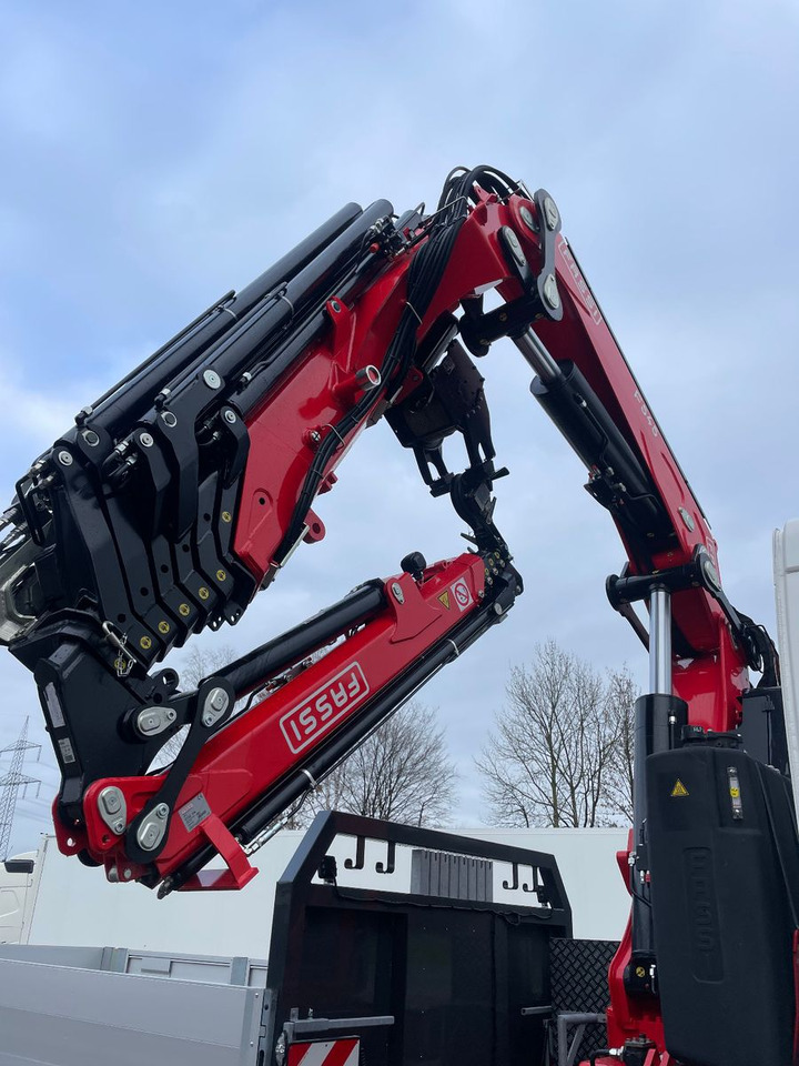 Kamion sa dizalicom Volvo FH500 6x4 Fassi F545RA 2.27 mit Jib und Winde: slika 12 Kamion sa dizalicom Volvo FH500 6x4 Fassi F545RA 2.27 mit Jib und Winde: slika 12