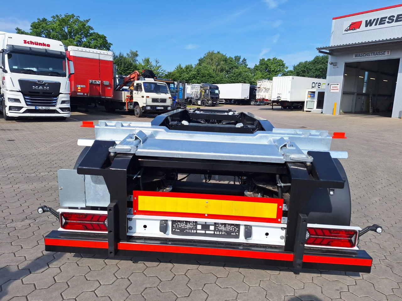 Wiese Abrollanhänger Schlittenanhänger - Abrol/ Autopodizač prikolica: slika 5 Wiese Abrollanhänger Schlittenanhänger - Abrol/ Autopodizač prikolica: slika 5