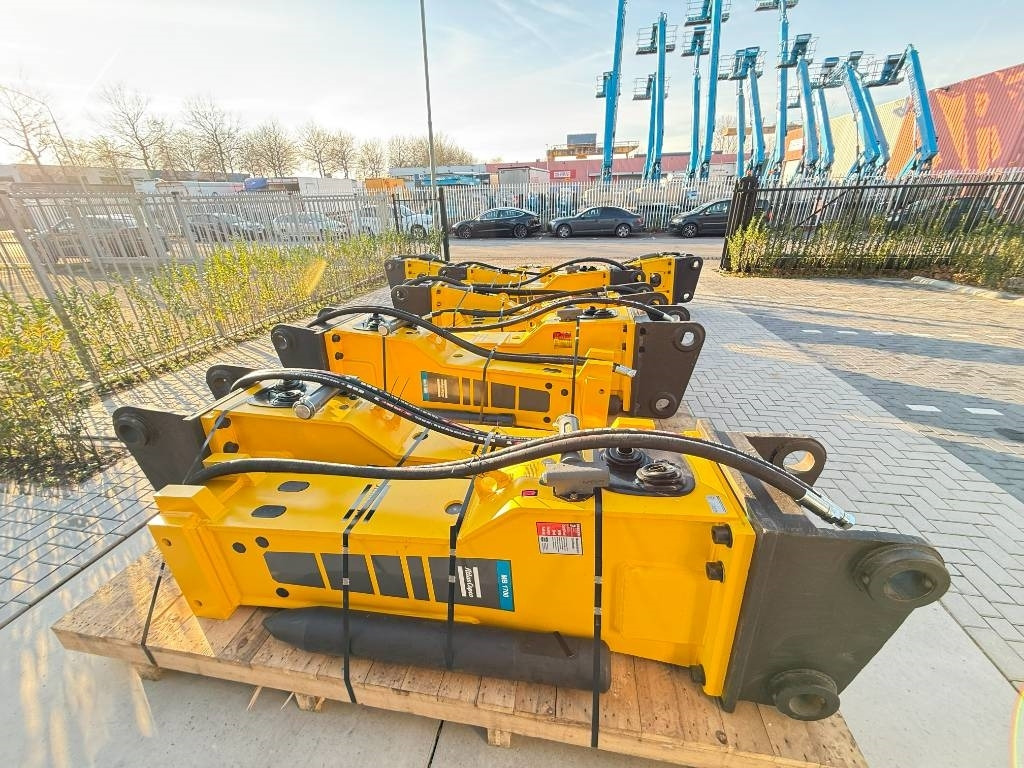 Atlas Copco epiroc MB 1700 Dust MB1700 MB1700DP - Hidraulični čekić za Građevinska mašina: slika 1 Atlas Copco epiroc MB 1700 Dust MB1700 MB1700DP - Hidraulični čekić za Građevinska mašina: slika 1
