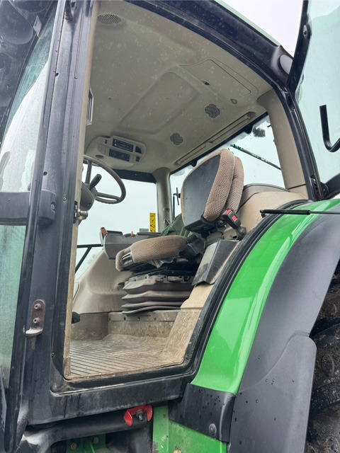 Traktor JOHN DEERE 6210R: slika 6