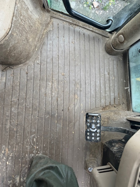 Traktor JOHN DEERE 6210R: slika 15