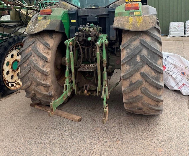 JOHN DEERE 6910 - Traktor: slika 5 JOHN DEERE 6910 - Traktor: slika 5