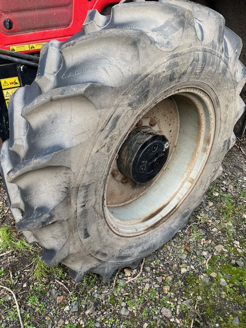 MASSEY FERGUSON 6480 DYNASHIFT - Traktor: slika 4 MASSEY FERGUSON 6480 DYNASHIFT - Traktor: slika 4