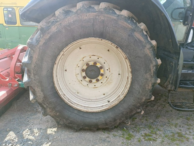 VALTRA T183 DIRECT DRIVE - Traktor: slika 4 VALTRA T183 DIRECT DRIVE - Traktor: slika 4