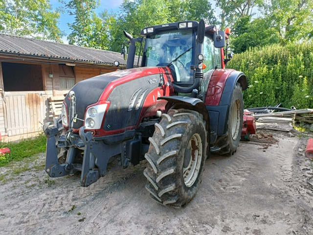 VALTRA T183 DIRECT DRIVE - Traktor: slika 3 VALTRA T183 DIRECT DRIVE - Traktor: slika 3