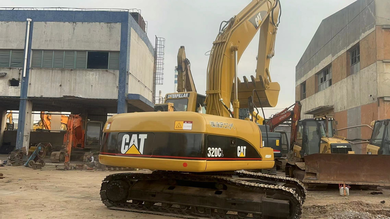 CATERPILLAR 320C - Bager guseničar: slika 3 CATERPILLAR 320C - Bager guseničar: slika 3