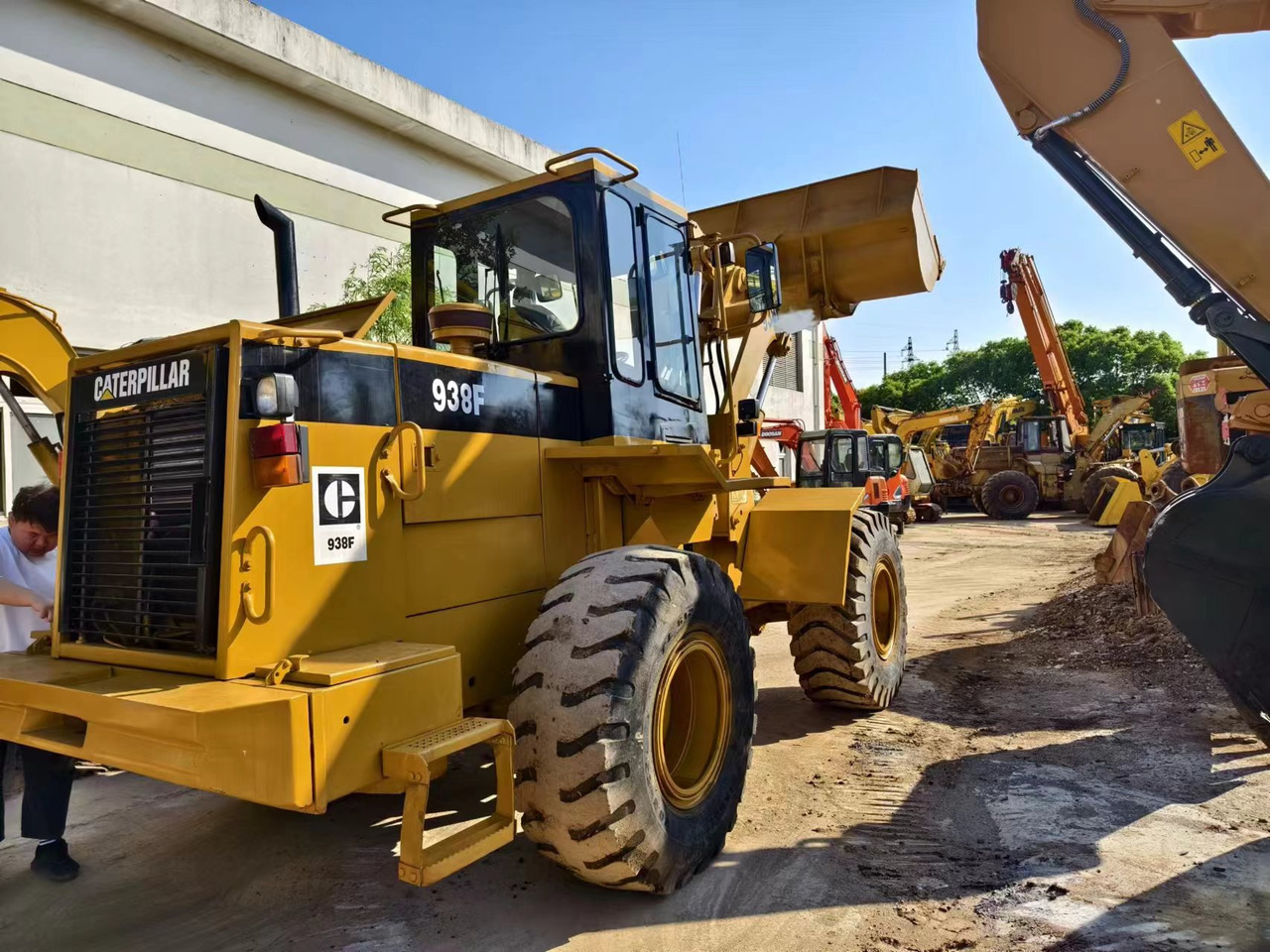 CATERPILLAR 938F - Utovarivač točkaš: slika 3 CATERPILLAR 938F - Utovarivač točkaš: slika 3