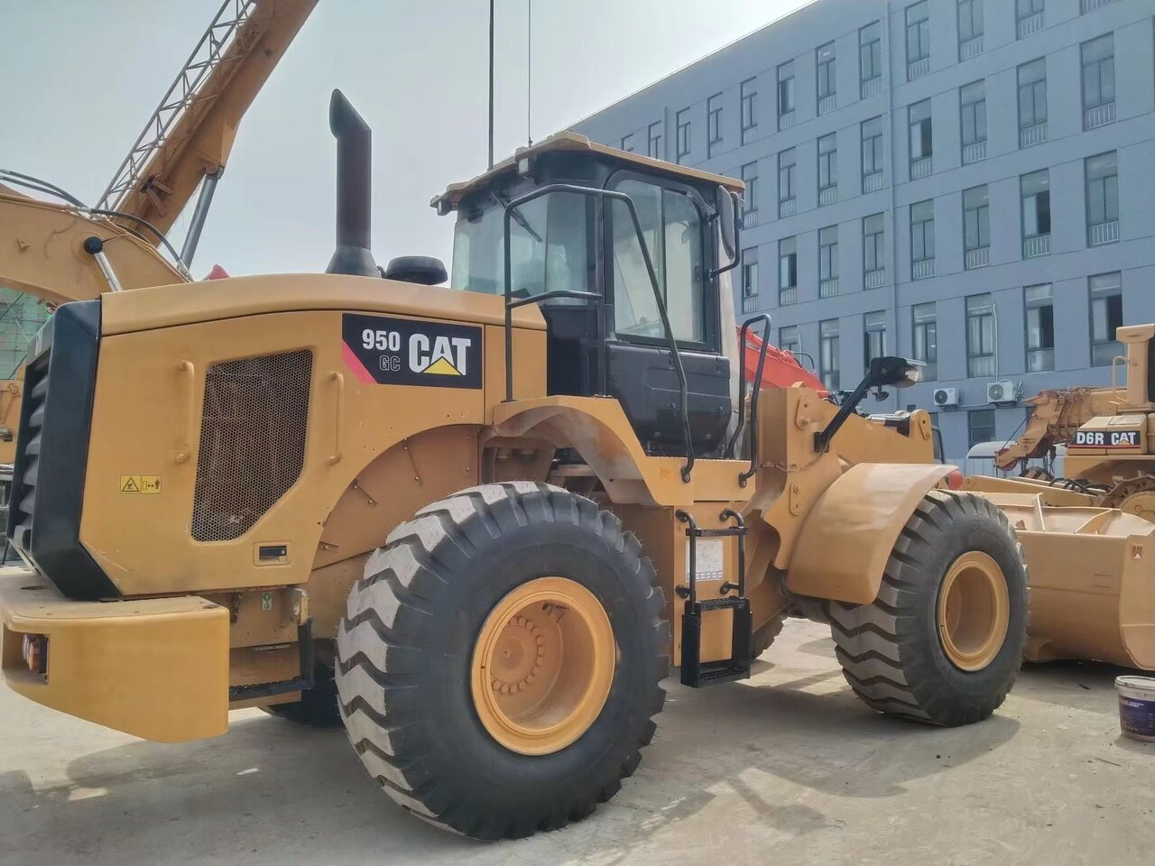 CATERPILLAR 950GC - Utovarivač točkaš: slika 3 CATERPILLAR 950GC - Utovarivač točkaš: slika 3