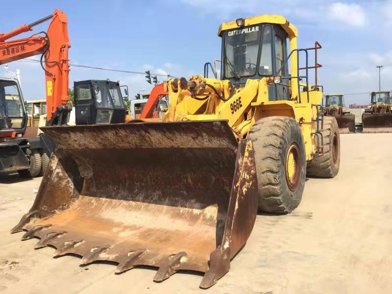 CATERPILLAR 966E - Utovarivač točkaš: slika 1 CATERPILLAR 966E - Utovarivač točkaš: slika 1