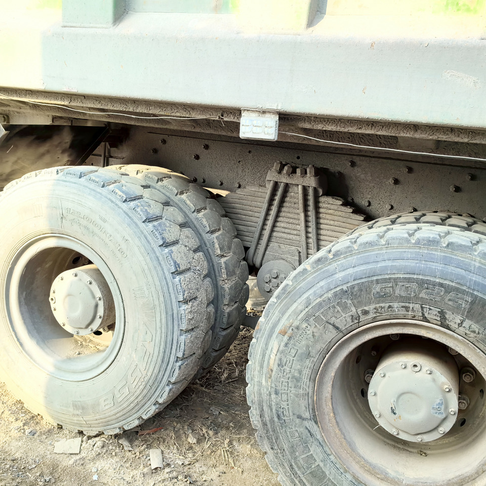 FAW 8x4 430hp-Green FAW 430 - Istovarivač: slika 5 FAW 8x4 430hp-Green FAW 430 - Istovarivač: slika 5