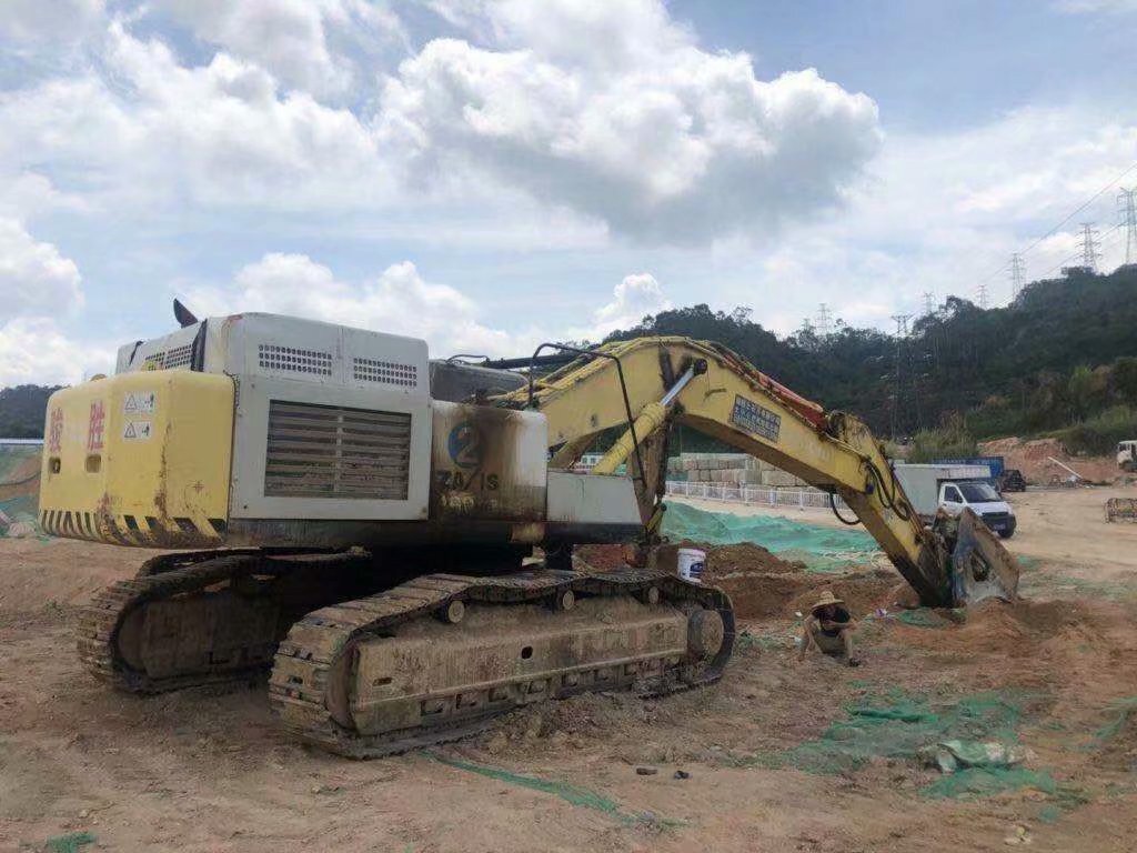 HITACHI ZX490 - Bager guseničar: slika 1 HITACHI ZX490 - Bager guseničar: slika 1