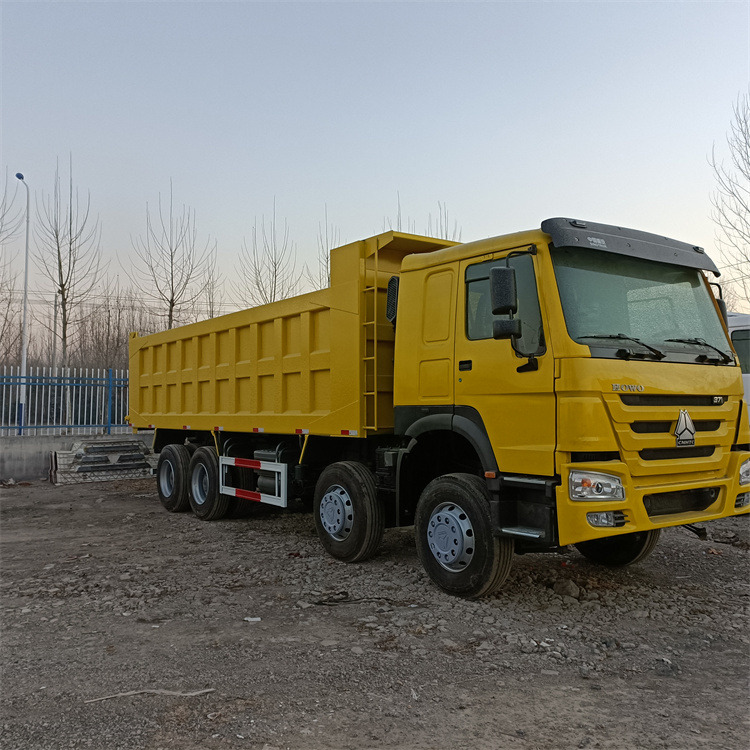Istovarivač HOWO HOWO 8x4 371hp-Yellow: slika 12