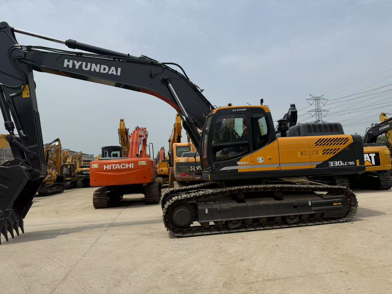 Hyundai R330LC-9S - Bager guseničar: slika 1 Hyundai R330LC-9S - Bager guseničar: slika 1
