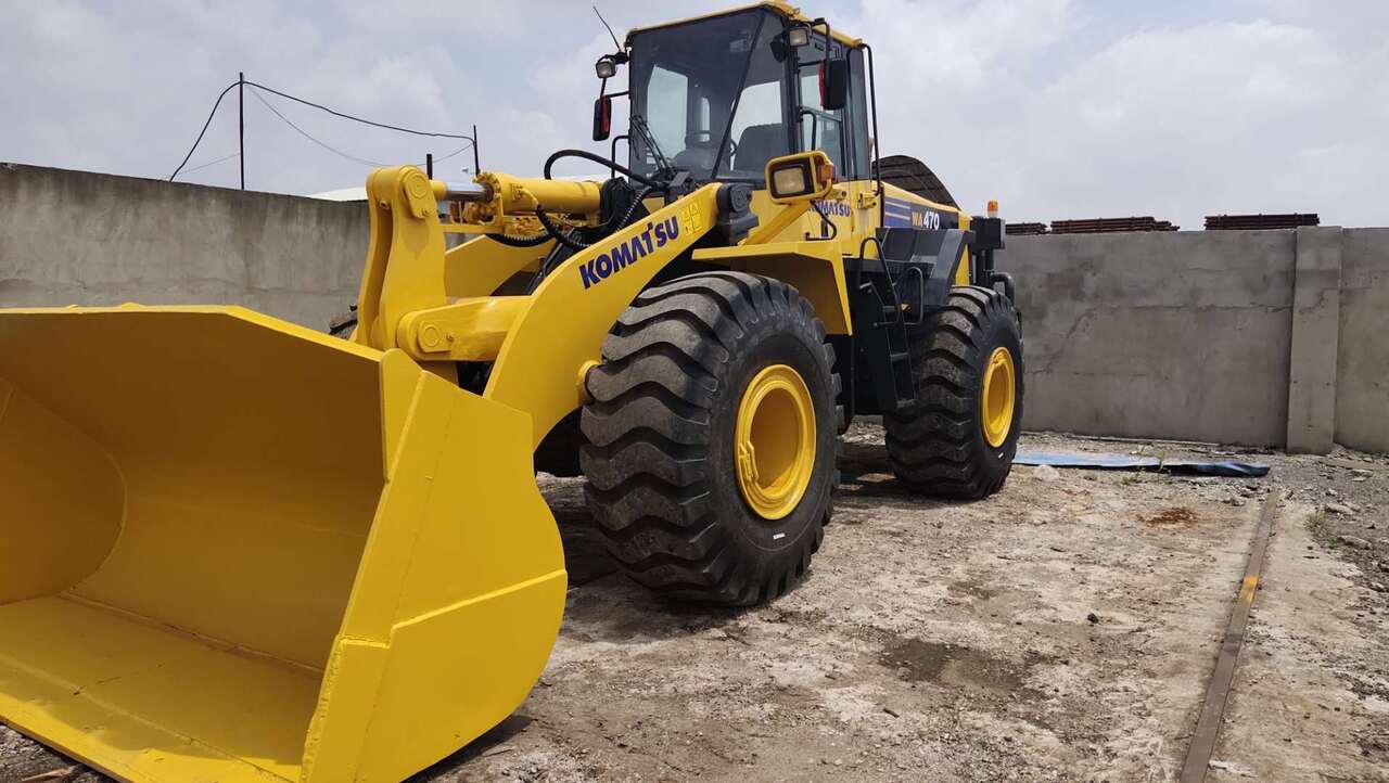 KOMATSU WA470-3 - Utovarivač točkaš: slika 2 KOMATSU WA470-3 - Utovarivač točkaš: slika 2