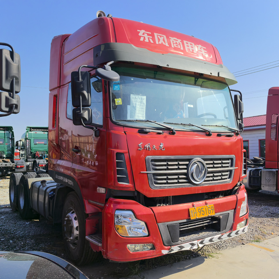 AEOLUS 6x4 - Tegljač: slika 1 AEOLUS 6x4 - Tegljač: slika 1