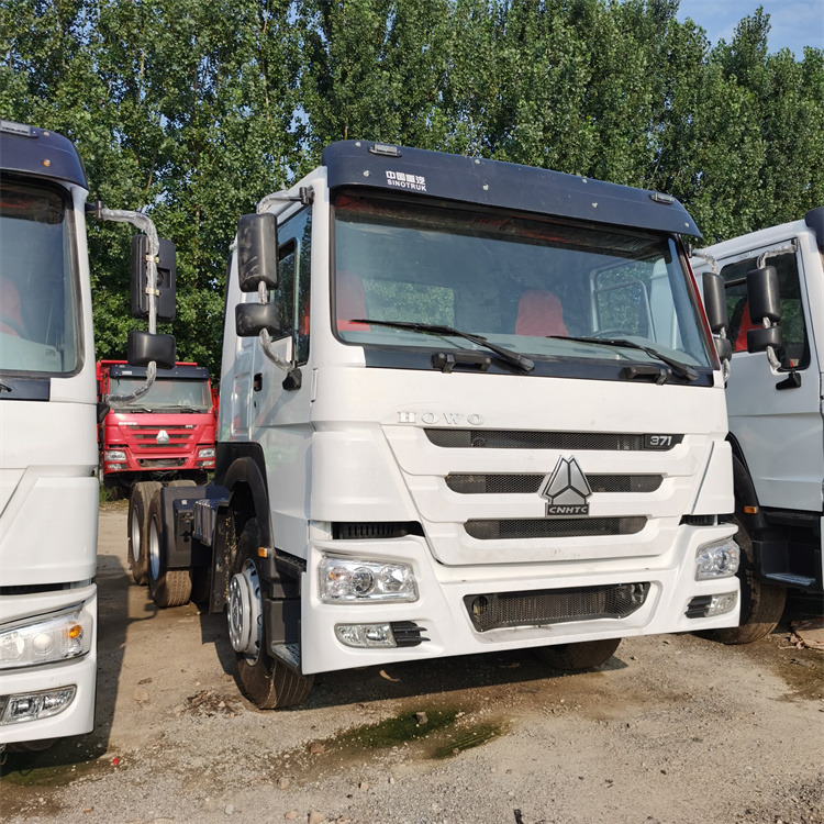 Tegljač HOWO HOWO-6x4 371hp tractor: slika 6 Tegljač HOWO HOWO-6x4 371hp tractor: slika 6