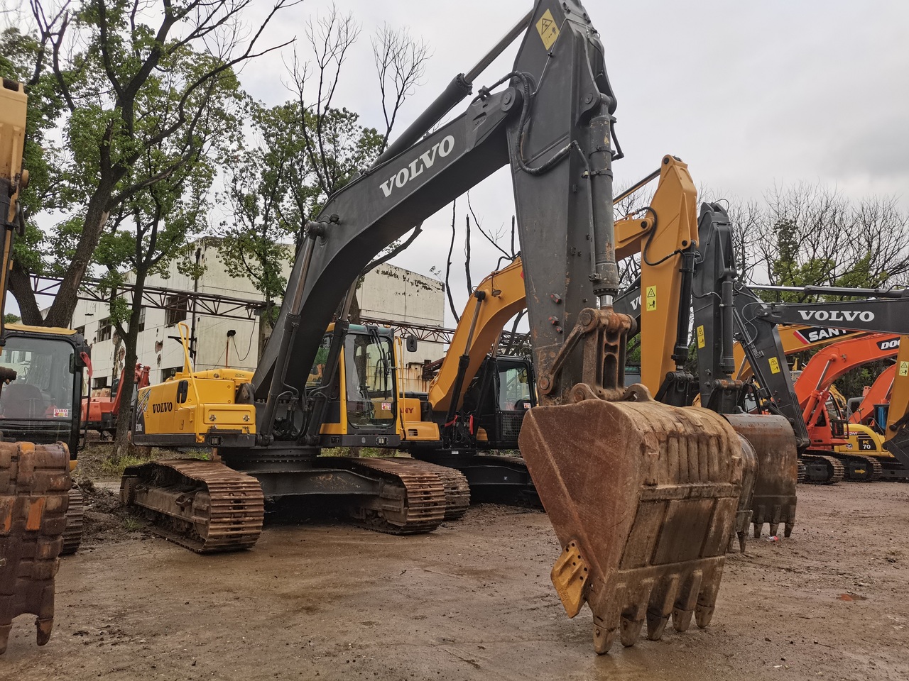 VOLVO EC290BLC - Bager guseničar: slika 3 VOLVO EC290BLC - Bager guseničar: slika 3