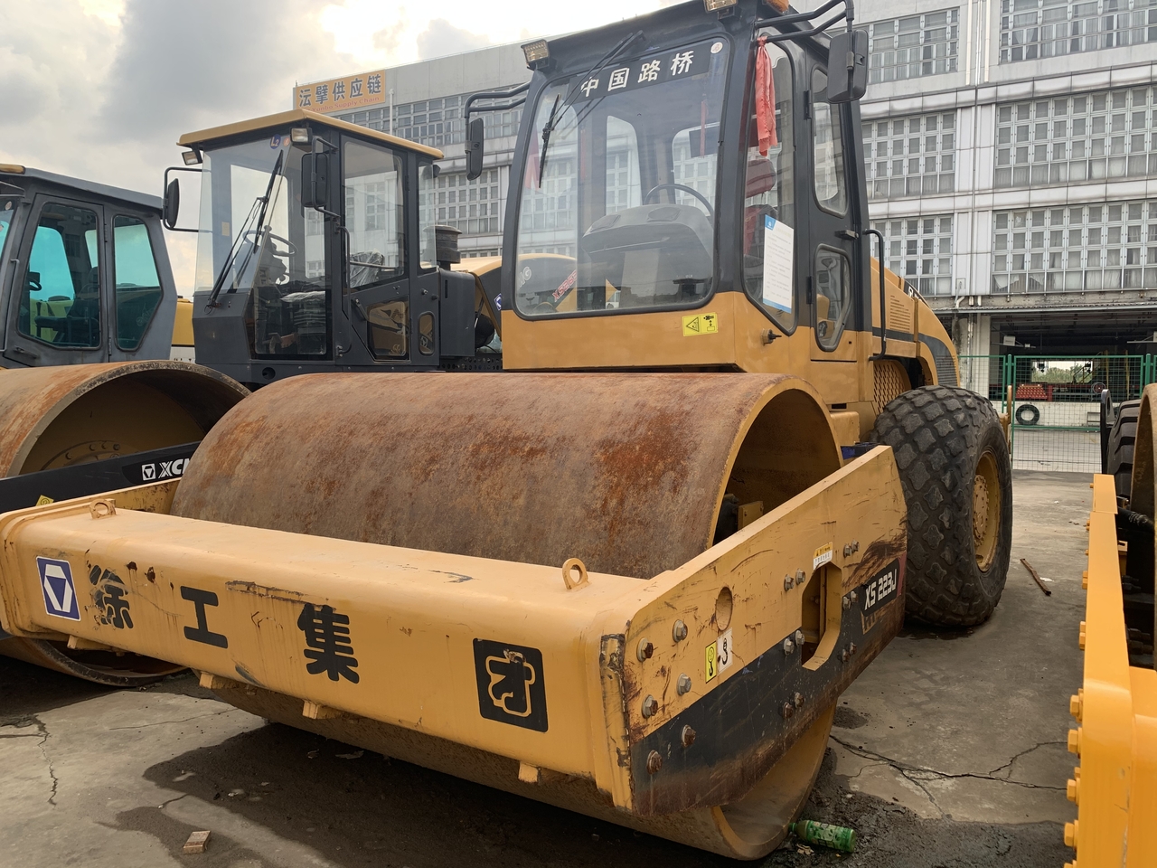 XCMG XS223J - Valjak: slika 2 XCMG XS223J - Valjak: slika 2