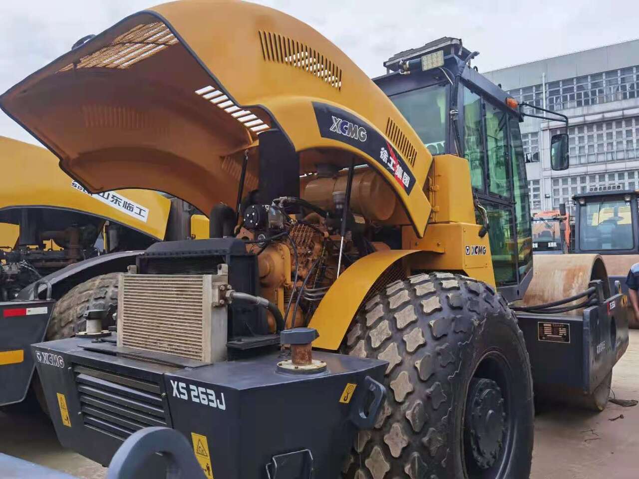 XCMG XS263J - Valjak: slika 4 XCMG XS263J - Valjak: slika 4