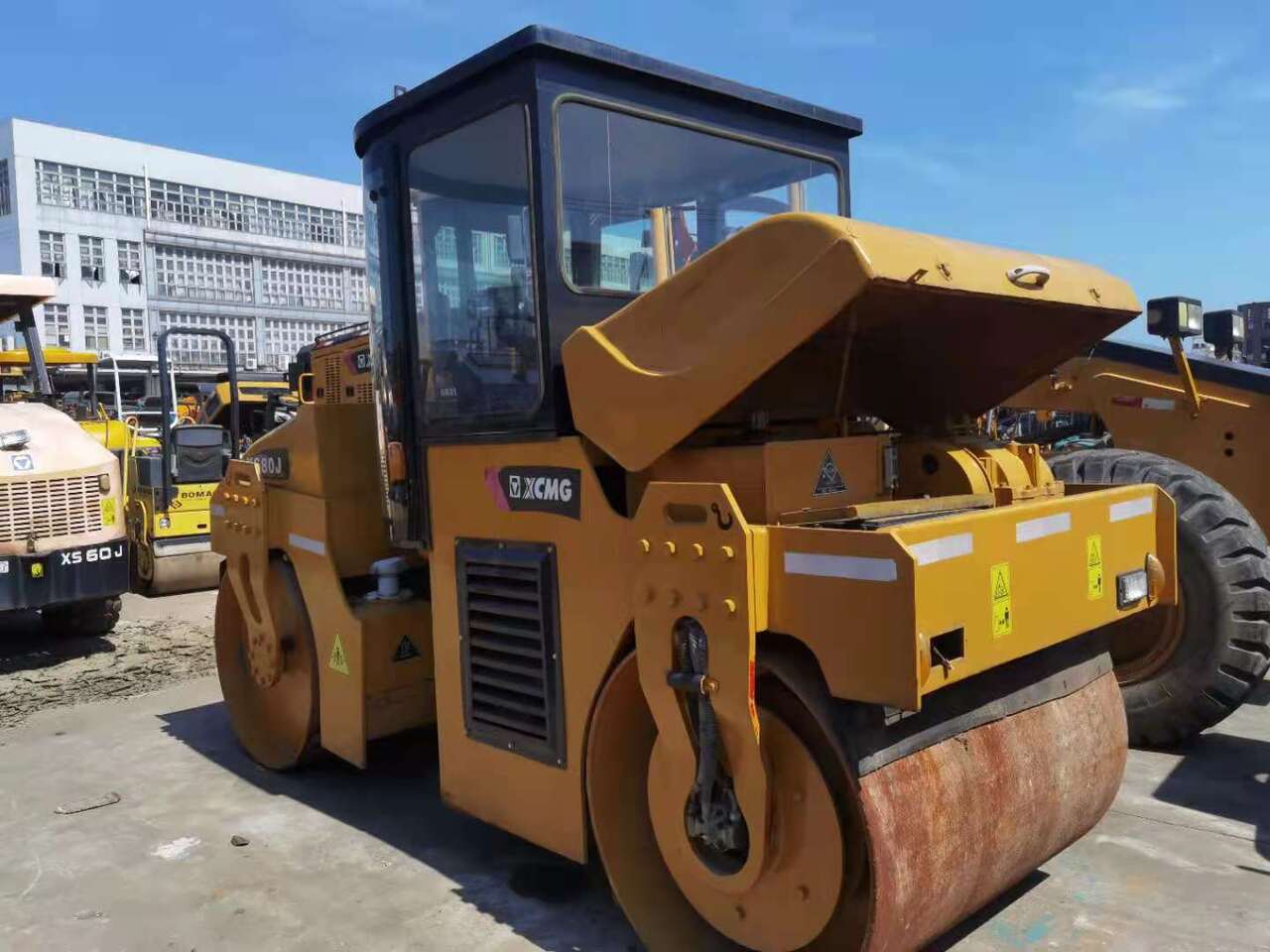 XCMG XS80J - Valjak: slika 3 XCMG XS80J - Valjak: slika 3