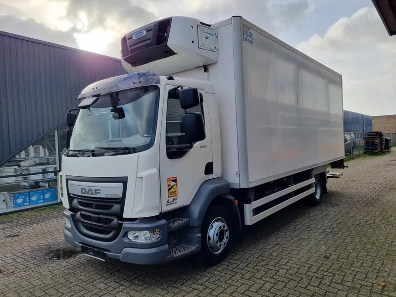 DAF LF 220 Kuhlkoffer/Carrier Supra 850MT / LBW/ EURO 6 / BITEMP - Hladnjača: slika 4 DAF LF 220 Kuhlkoffer/Carrier Supra 850MT / LBW/ EURO 6 / BITEMP - Hladnjača: slika 4