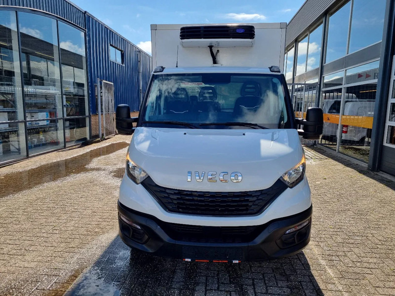 Iveco Daily 35C16 3.0D Koelkoffer LBW Xarios 350 st 230V Euro 6 - Dostavno vozilo hladnjača: slika 3 Iveco Daily 35C16 3.0D Koelkoffer LBW Xarios 350 st 230V Euro 6 - Dostavno vozilo hladnjača: slika 3