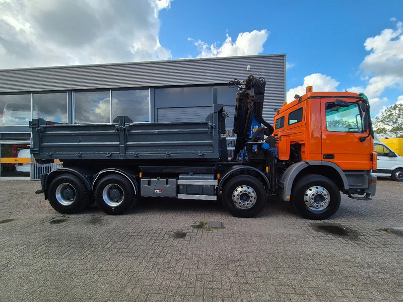 Mercedes-Benz Actros 3241 8X4 Containersysteem/ 20T HMF crane/ Manual - Kamion sa hidrauličnom kukom, Kamion sa dizalicom: slika 4 Mercedes-Benz Actros 3241 8X4 Containersysteem/ 20T HMF crane/ Manual - Kamion sa hidrauličnom kukom, Kamion sa dizalicom: slika 4
