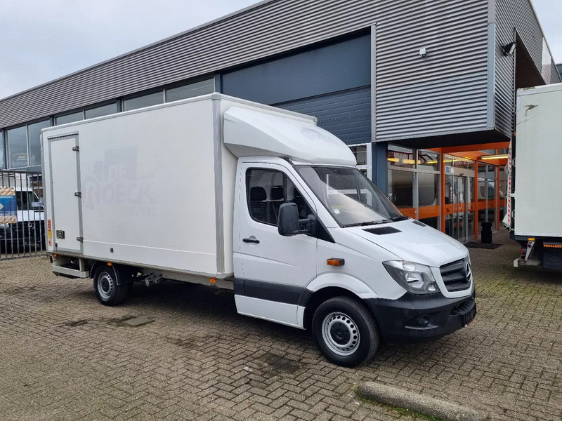 Mercedes-Benz Sprinter 314 CDI Koffer 20 M3 LBW Dhollandia Euro 6B - Dostavno vozilo sa zatvorenim sandukom: slika 1 Mercedes-Benz Sprinter 314 CDI Koffer 20 M3 LBW Dhollandia Euro 6B - Dostavno vozilo sa zatvorenim sandukom: slika 1