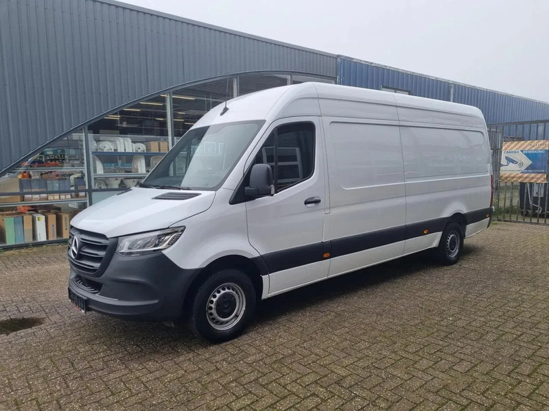 Mercedes-Benz Sprinter 315 CDI Maxi L3H2 Euro 6D-Temp/ Navi/ Camera - Furgon: slika 4 Mercedes-Benz Sprinter 315 CDI Maxi L3H2 Euro 6D-Temp/ Navi/ Camera - Furgon: slika 4