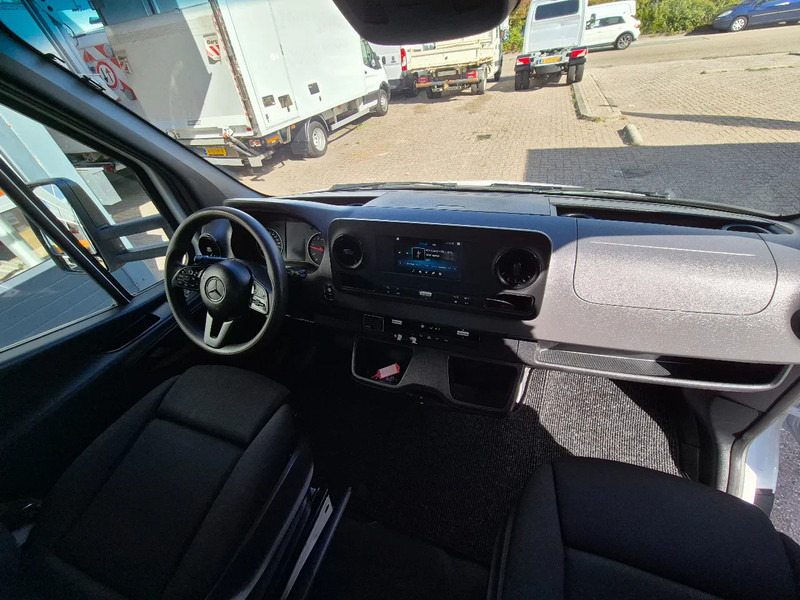 Dostavno vozilo sa zatvorenim sandukom Mercedes-Benz Sprinter 516 CDI BE Clixtar/ Webasto/ 27 KUB/ Nutzlast 3.3T/ 073687: slika 8