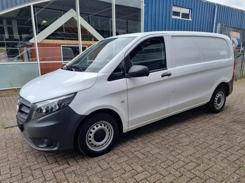 Mercedes-Benz Vito 111 CDI EURO 6 Bestel Airco/ PDC/ Navi - Mali kombi: slika 4 Mercedes-Benz Vito 111 CDI EURO 6 Bestel Airco/ PDC/ Navi - Mali kombi: slika 4