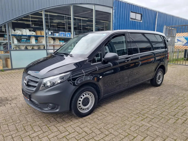 Mercedes-Benz Vito 114 CDI/ Airco/ Navi/ E6 - Mali kombi: slika 4 Mercedes-Benz Vito 114 CDI/ Airco/ Navi/ E6 - Mali kombi: slika 4