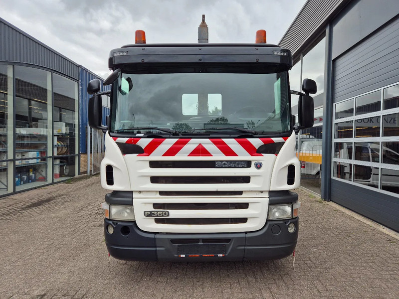 Scania P360 6X2 Containersysteem/ 21T Multilift/ Adjustable Hook - Kamion sa hidrauličnom kukom: slika 3 Scania P360 6X2 Containersysteem/ 21T Multilift/ Adjustable Hook - Kamion sa hidrauličnom kukom: slika 3