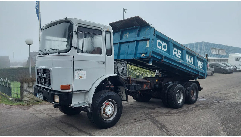 MAN 26.331 6x6 Kipper Steel - Istovarivač: slika 1 MAN 26.331 6x6 Kipper Steel - Istovarivač: slika 1