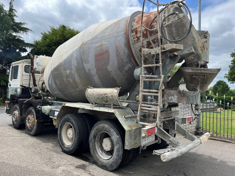 Mikser za beton MAN 35.302 8x4 FULL STEEL SPRING MANUAL ZF GEARBOX !!! 6 CILINDER !!!: slika 10