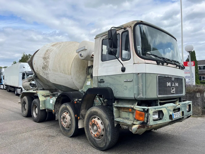 MAN 35.302 8x4 FULL STEEL SPRING MANUAL ZF GEARBOX !!! 6 CILINDER !!! - Mikser za beton: slika 4 MAN 35.302 8x4 FULL STEEL SPRING MANUAL ZF GEARBOX !!! 6 CILINDER !!! - Mikser za beton: slika 4