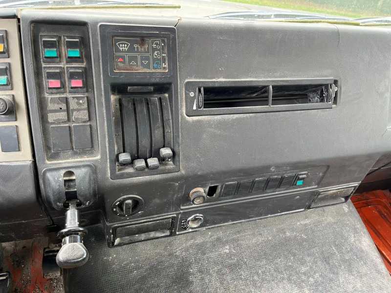 Mikser za beton MAN 35.302 8x4 FULL STEEL SPRING MANUAL ZF GEARBOX !!! 6 CILINDER !!!: slika 20