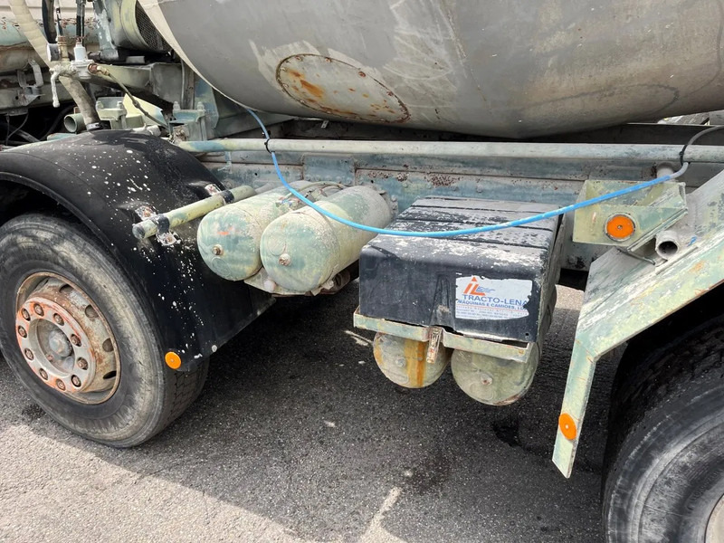 Mikser za beton MAN 35.302 8x4 FULL STEEL SPRING MANUAL ZF GEARBOX !!! 6 CILINDER !!!: slika 12