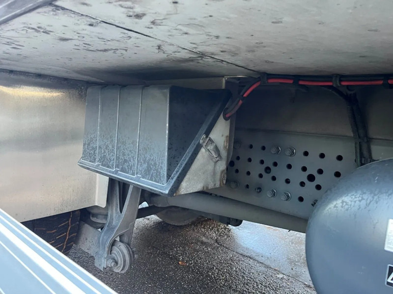 Hladnjača Mercedes-Benz Antos CARRIER FRIGO !! LOW KM !!: slika 7 Hladnjača Mercedes-Benz Antos CARRIER FRIGO !! LOW KM !!: slika 7