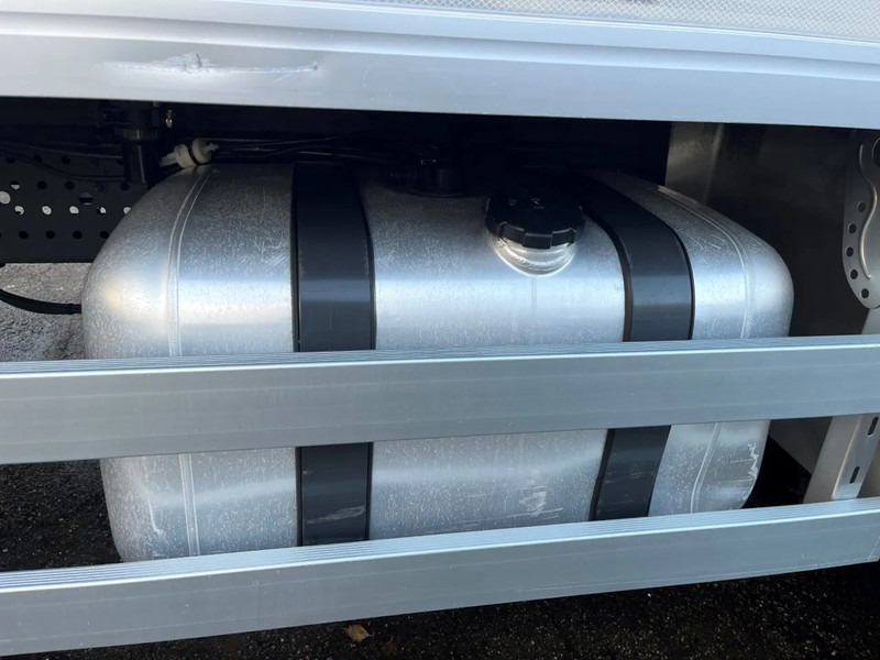 Hladnjača Mercedes-Benz Antos CARRIER FRIGO !! LOW KM !!: slika 16 Hladnjača Mercedes-Benz Antos CARRIER FRIGO !! LOW KM !!: slika 16