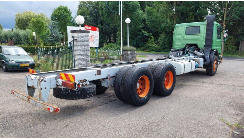 Scania P92 6x2 FULL STEEL MANUAL GEARBOX - Kamion sa golom šasijom i zatvorenom kabinom: slika 3 Scania P92 6x2 FULL STEEL MANUAL GEARBOX - Kamion sa golom šasijom i zatvorenom kabinom: slika 3