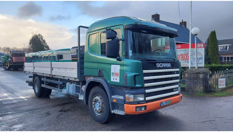Scania P94-220 Manual Steel - Kamion sa tovarnim sandukom: slika 2 Scania P94-220 Manual Steel - Kamion sa tovarnim sandukom: slika 2