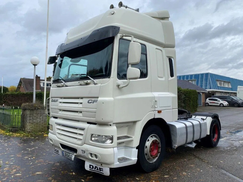 DAF CF 85.410 85CF 410 AUTOMATIC - Tegljač: slika 1 DAF CF 85.410 85CF 410 AUTOMATIC - Tegljač: slika 1