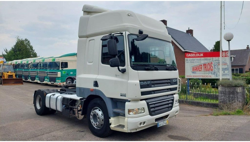DAF CF 85.410 - Tegljač: slika 2 DAF CF 85.410 - Tegljač: slika 2