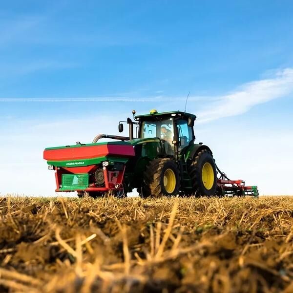AGRO-MASZ IKAR - PNEUMATYCZNY SIEWNIK ZBOŻOWY (FRONTOWY) - Rasipač veštačkog đubriva: slika 4 AGRO-MASZ IKAR - PNEUMATYCZNY SIEWNIK ZBOŻOWY (FRONTOWY) - Rasipač veštačkog đubriva: slika 4
