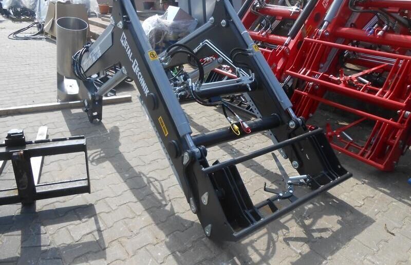 Metal-Technik Frontlader für Claas/ Front loader/ Ładowacz TUR - Prednji utovarivač za traktor za Poljoprivredna mašina: slika 3 Metal-Technik Frontlader für Claas/ Front loader/ Ładowacz TUR - Prednji utovarivač za traktor za Poljoprivredna mašina: slika 3
