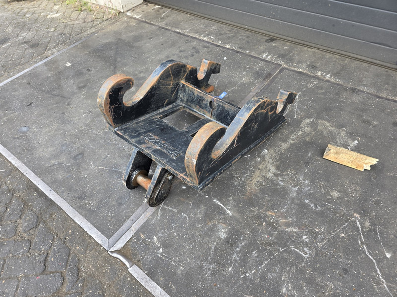 Adaptor plate cw55s kopplaat cw55s verachtert eurosteel - Brza spojnica za Građevinska mašina: slika 1 Adaptor plate cw55s kopplaat cw55s verachtert eurosteel - Brza spojnica za Građevinska mašina: slika 1